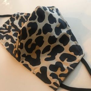 Adjustable Cheetah Face Mask